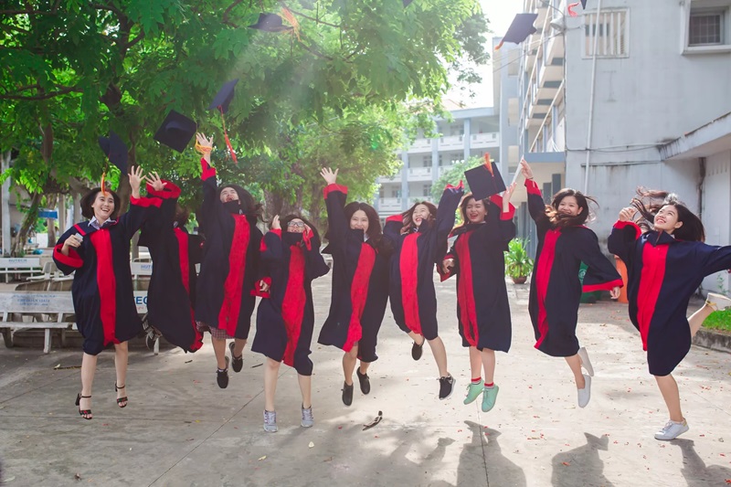 học bổng chính phủ hoàng gia