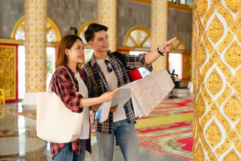 hướng dẫn viên du lịch tại thái lan